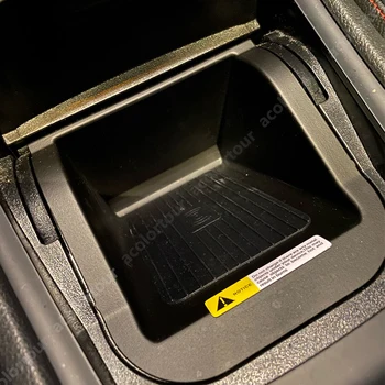 Безжично зарядно устройство за Mercedes Benz CLA GLA A Class W176 X156 CLA220 GLA200 A180 притежателя на телефона бързо зареждане на автомобилни аксесоари